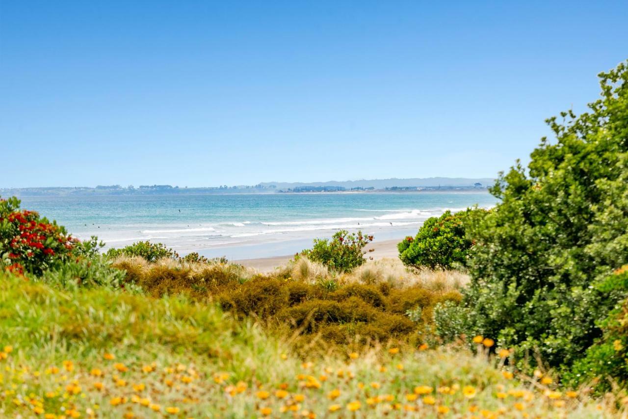 Beachfront Location Mount Maunganui Exterior photo